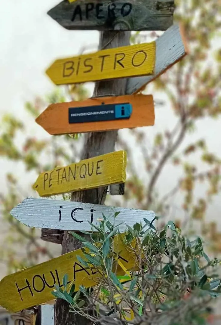 Houlala - Relais D'Etape - Chambres D'Hotes Pont-Eveque