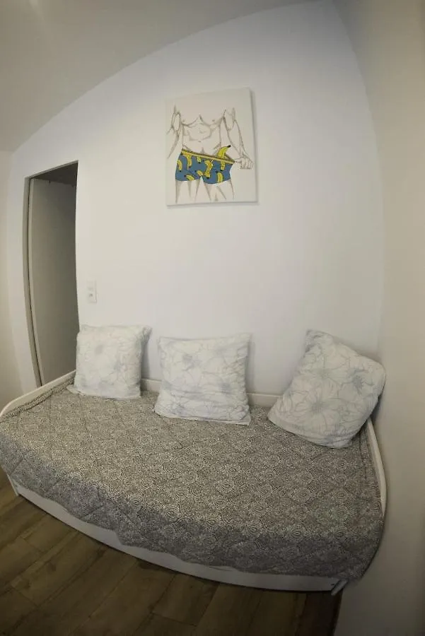 Houlala - Relais D'Etape - Chambres D'Hotes Pont-Eveque 0*,  France